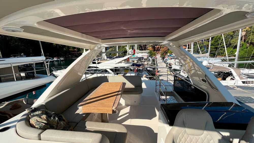 Flybridge