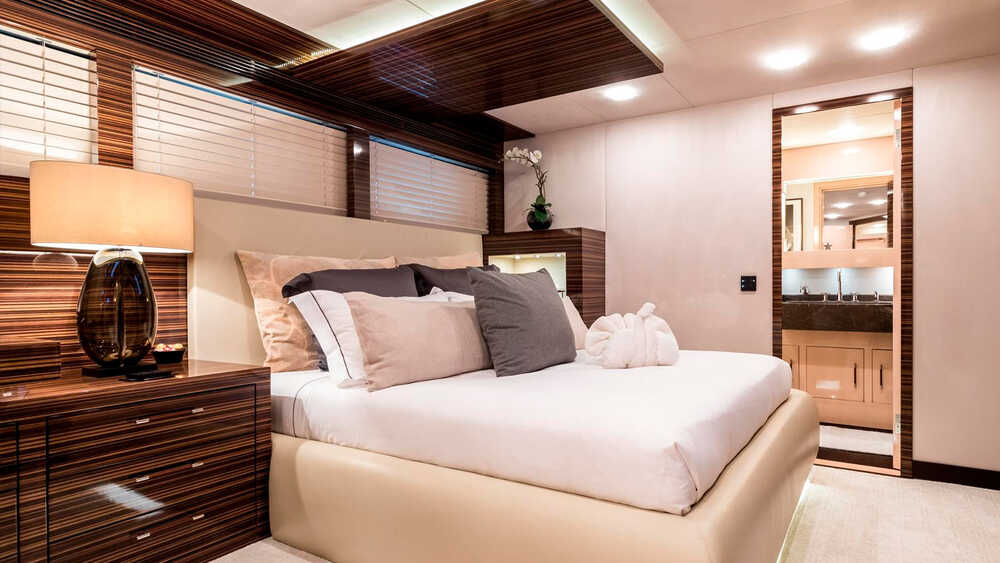 VIP cabin 