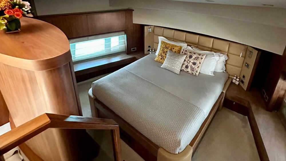 Guest cabin