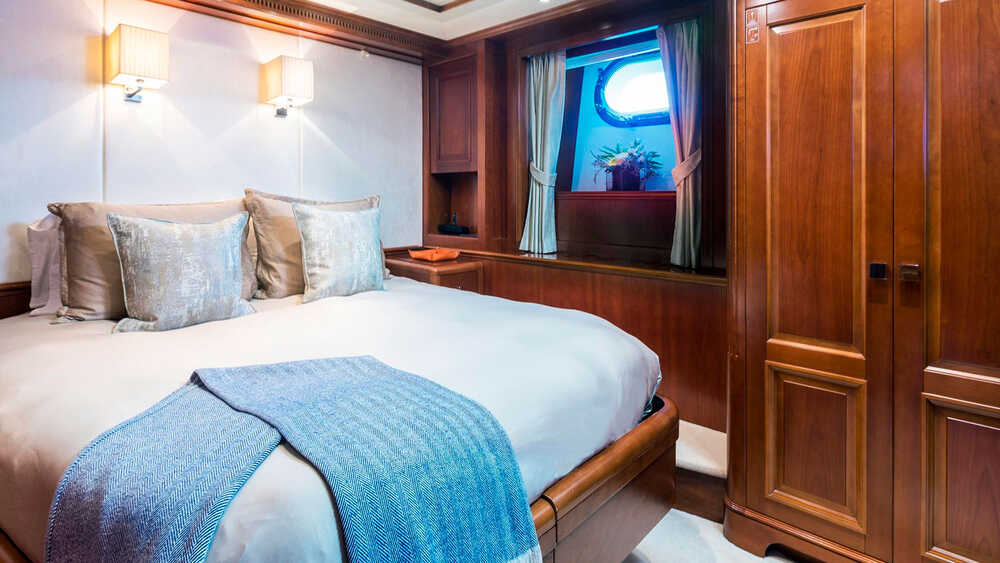VIP cabin
