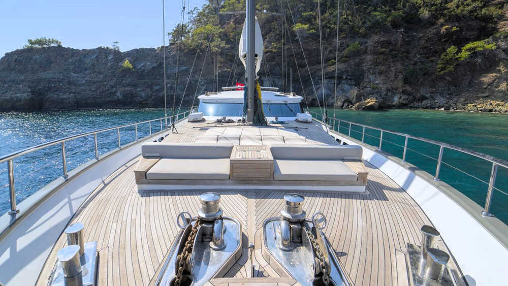 Bow area