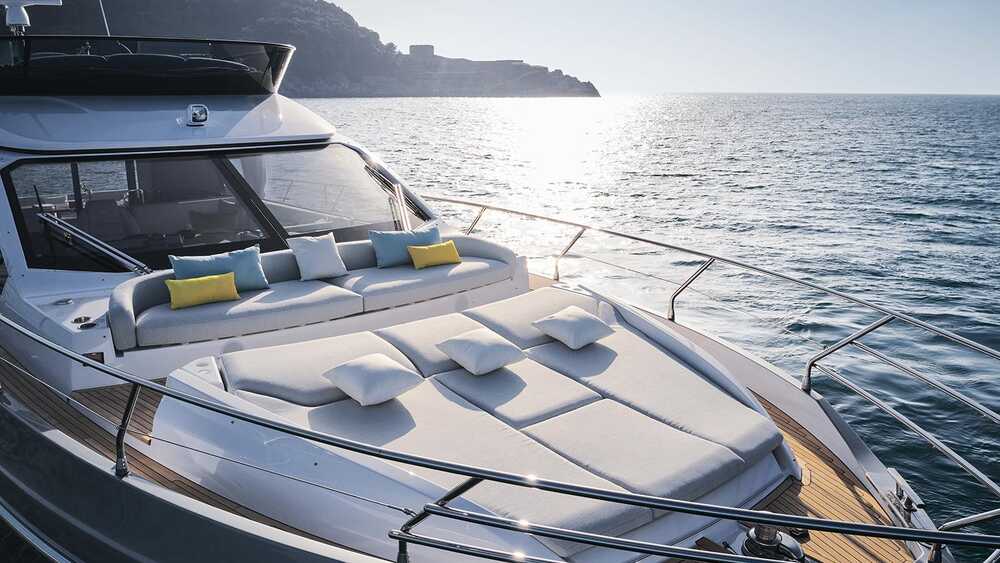Lounge area on bow