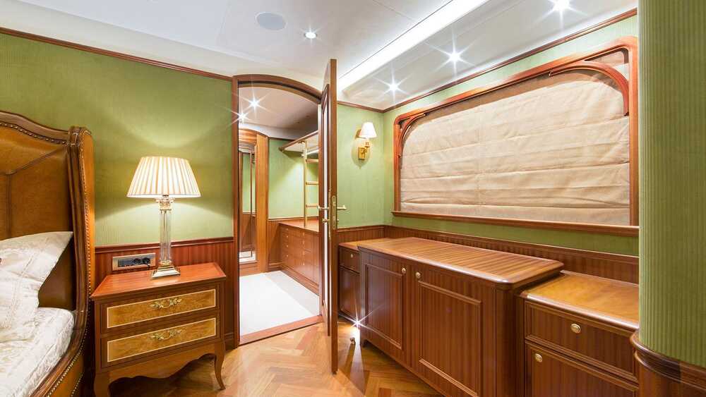 Master cabin on lower deck