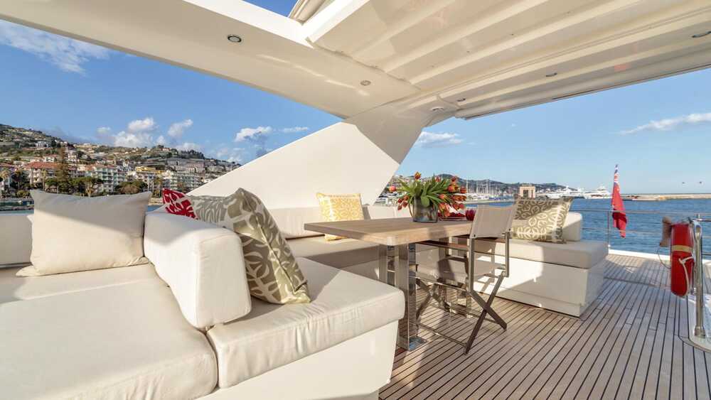 Flybridge