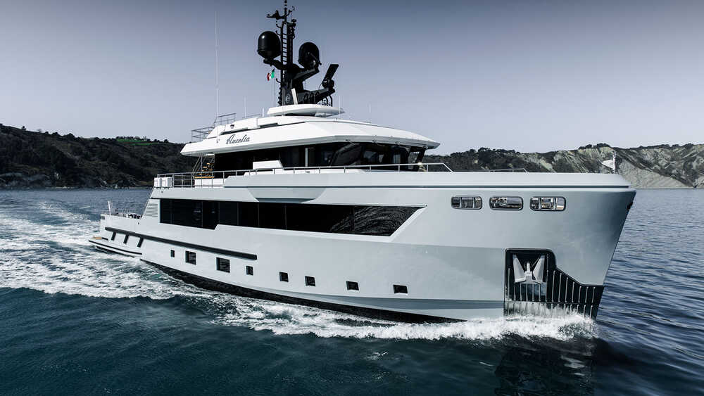 Cantiere delle Marche Flexplorer 130
