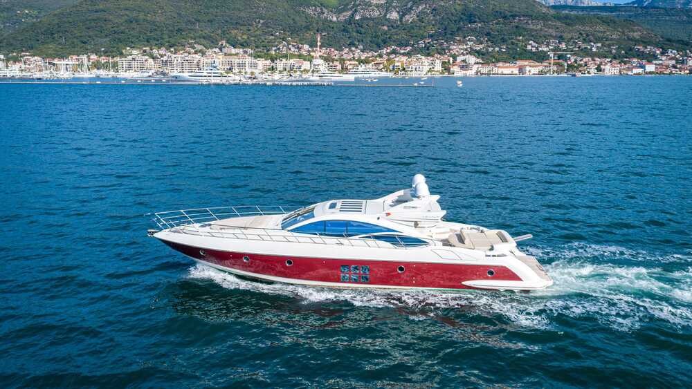 Exterior Azimut 68s