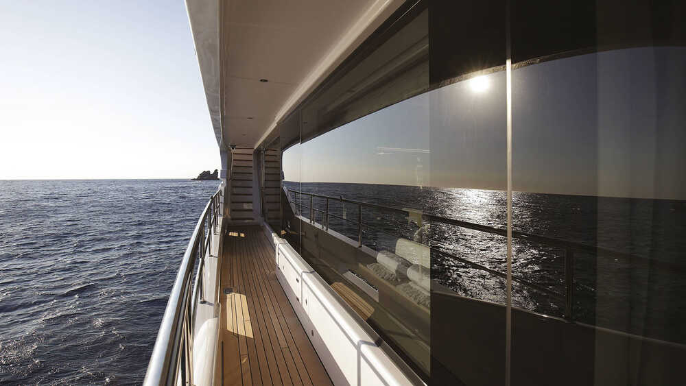 Side deck