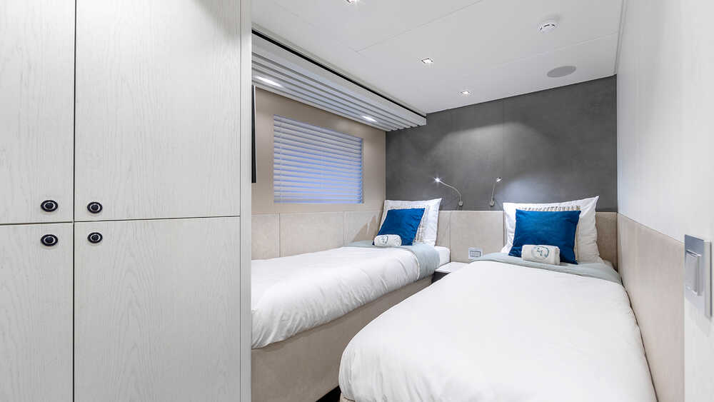 Guest cabin on starboard side lower deck