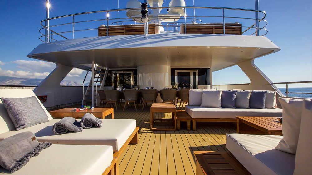 Seating area on upper deck
