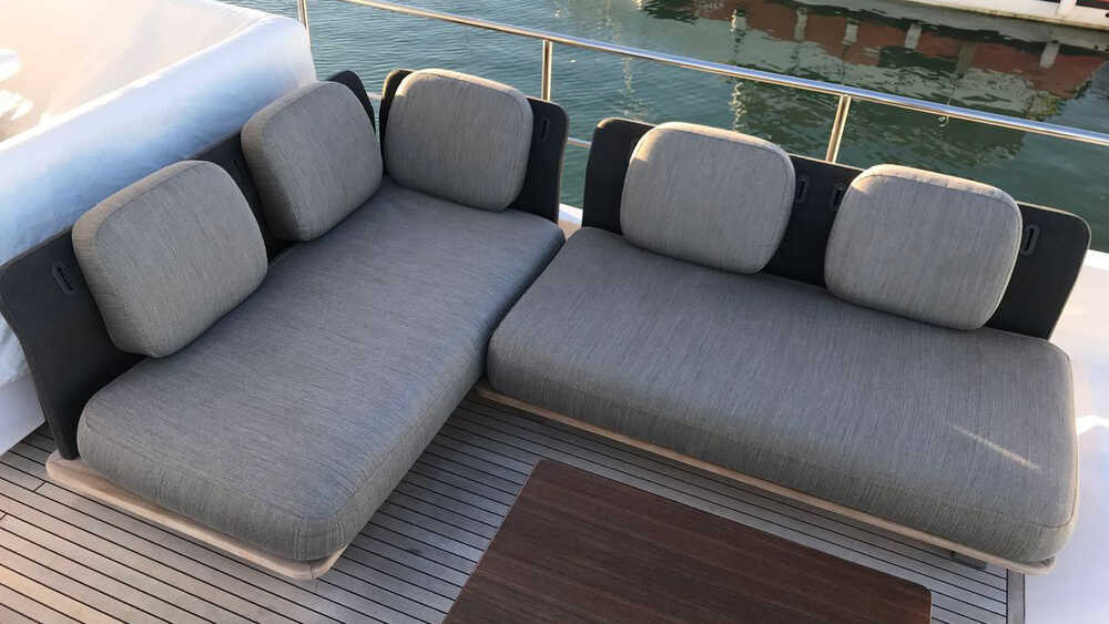 Azimut 66 2017