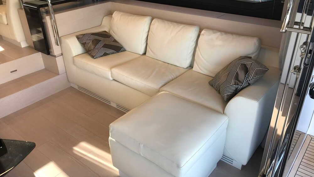 Azimut 66 2017