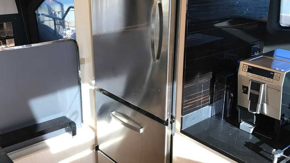 Azimut 66 2017