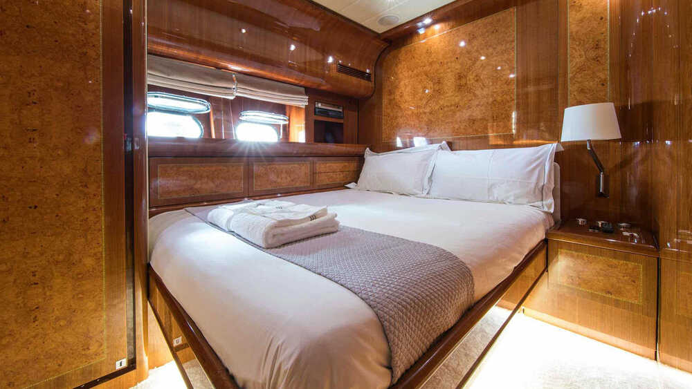 Guest cabin M/Y CITA