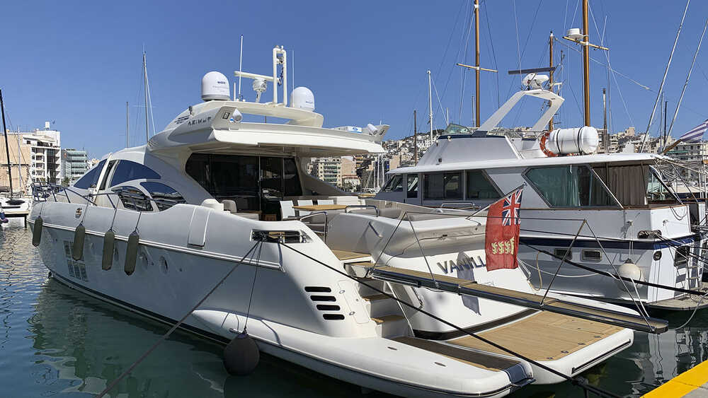 Exterior Azimut 86S