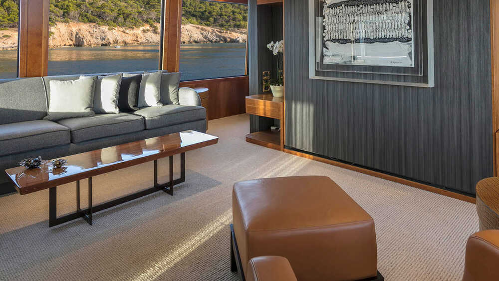 Salon on the upper deck 