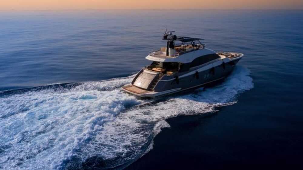 Exterior Monte Carlo 76