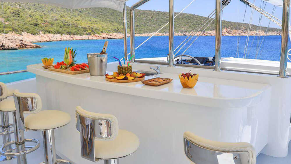 Bar on deck