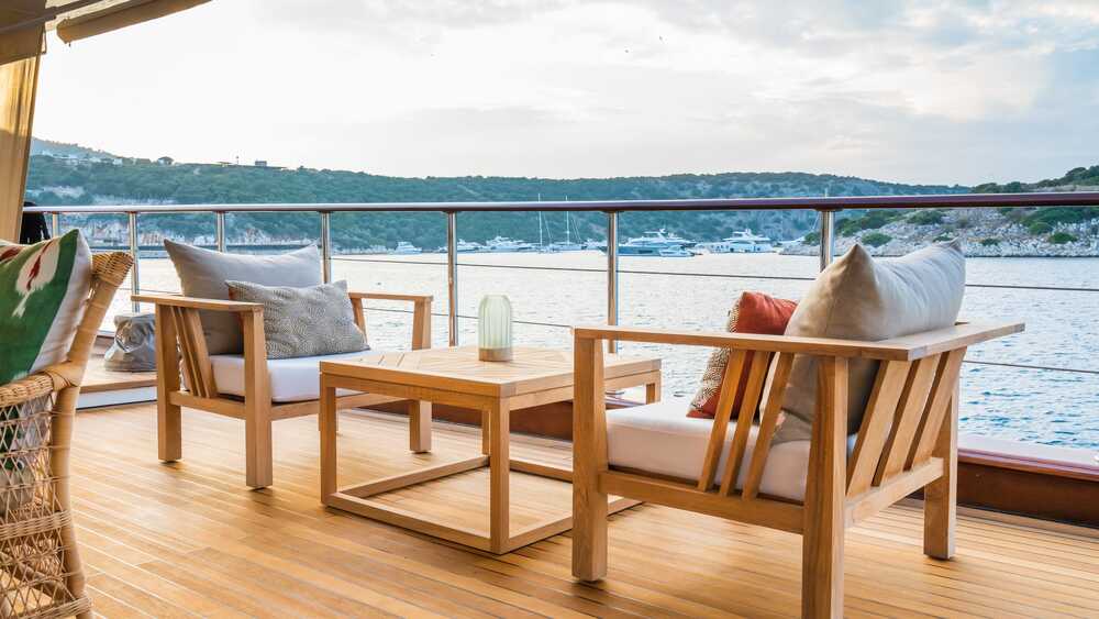 Aegean Yacht YAZZ, 55.98 м