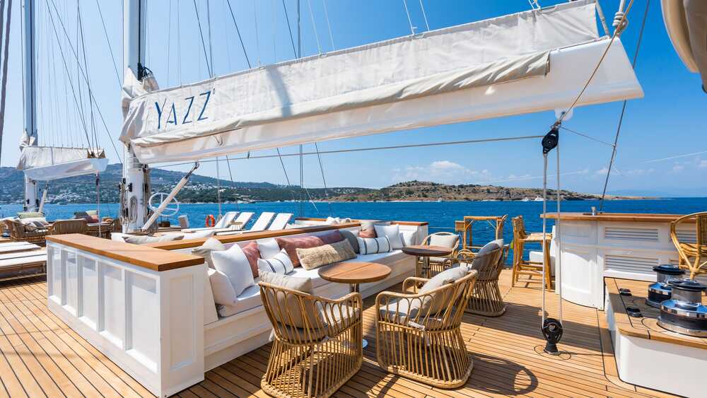 Aegean Yacht YAZZ, 55.98 м