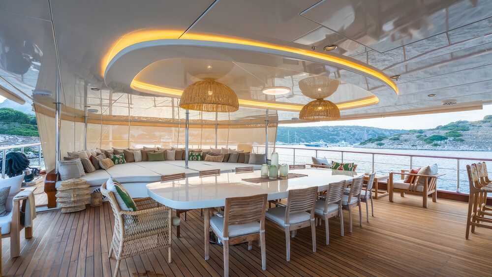 Aegean Yacht YAZZ, 55.98 м