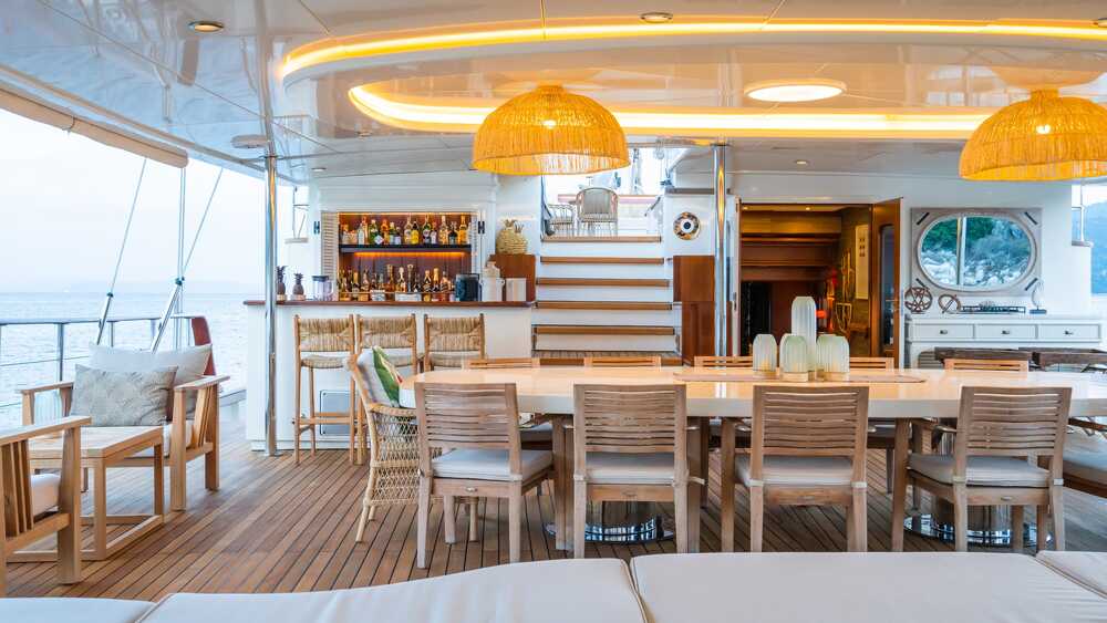 Aegean Yacht YAZZ, 55.98 м