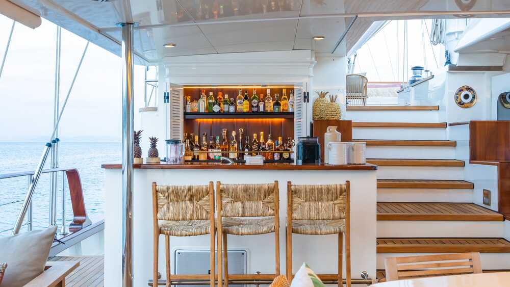 Aegean Yacht YAZZ, 55.98 м