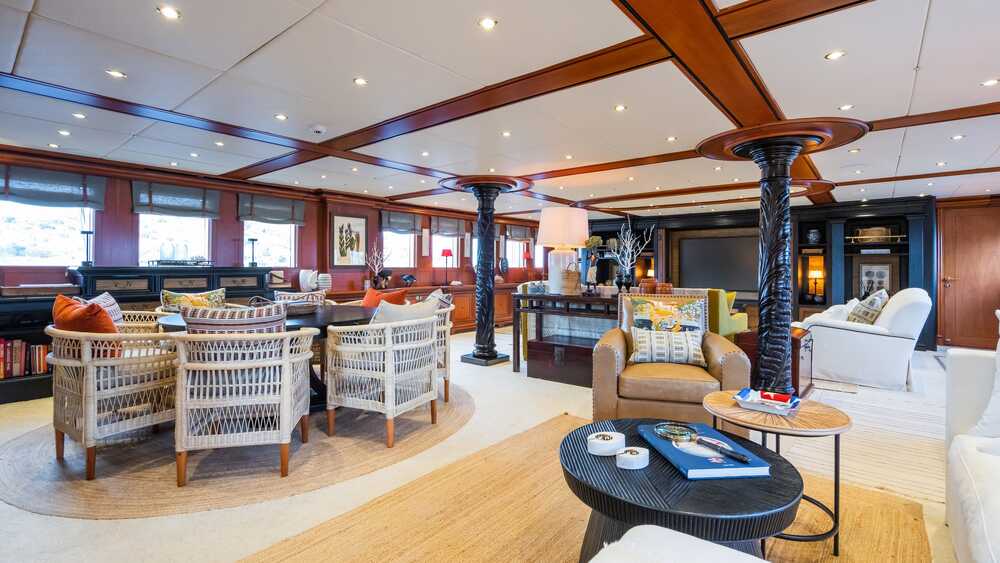 Aegean Yacht YAZZ, 55.98 м