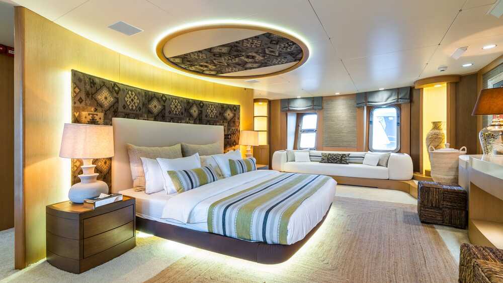 Aegean Yacht YAZZ, 55.98 м