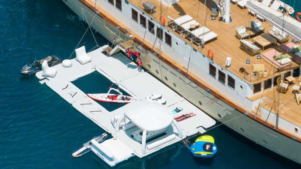 Aegean Yacht YAZZ, 55.98 м