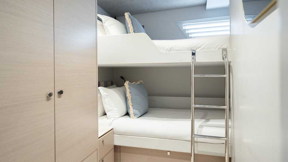 Lloyds Ships SHORE THING, 35.00 м