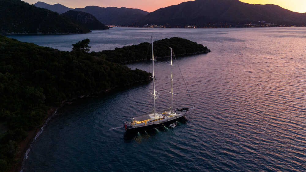 Valena Yachting UBI BENE, 44.00 м