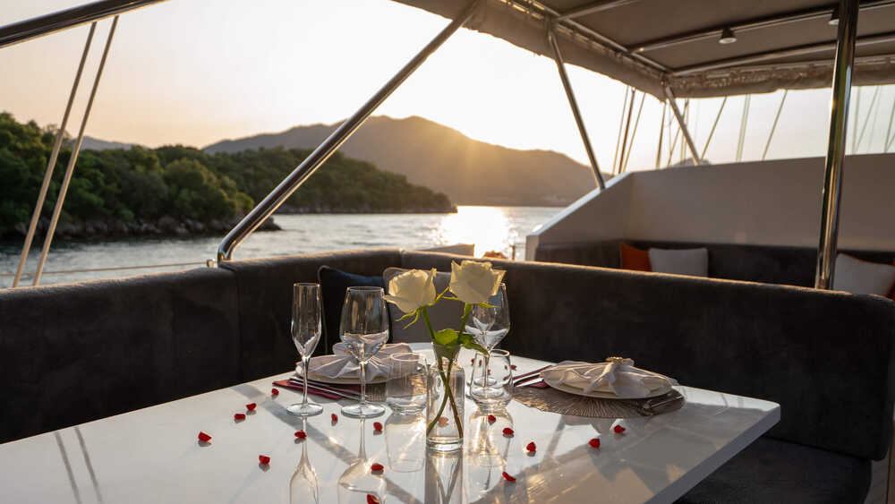 Valena Yachting UBI BENE, 44.00 м