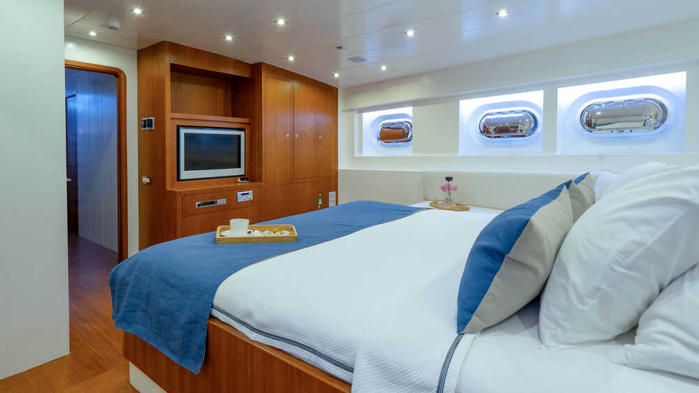 Valena Yachting UBI BENE, 44.00 м
