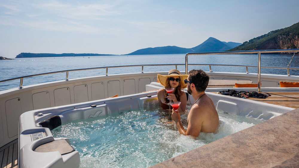 Saba Yacht APNA, 34.10 м