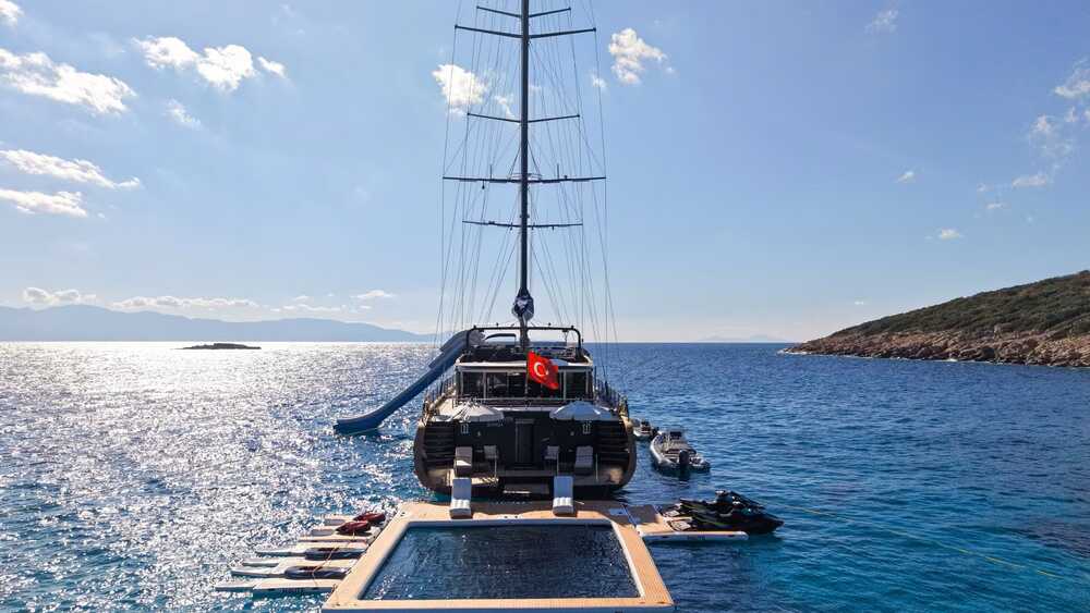 Bodrum Oguz Marin OGUZ KHAN, 50.50 м