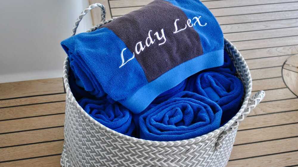 Broward LADY LEX, 30.50 м