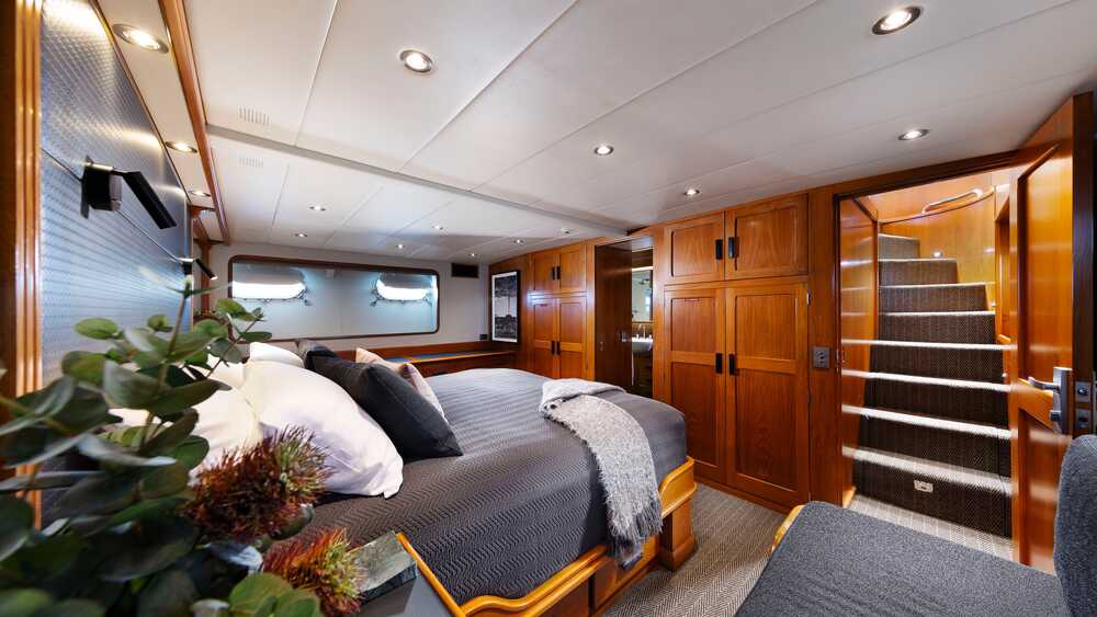 Lloyds Ships PHOENIX ONE, 35.00 м