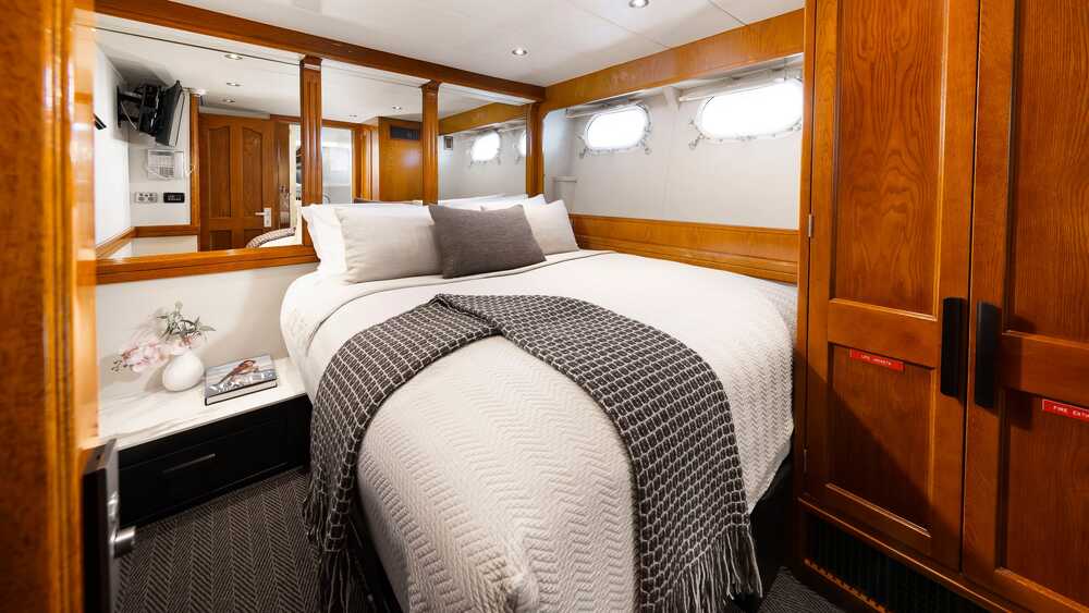 Lloyds Ships PHOENIX ONE, 35.00 м