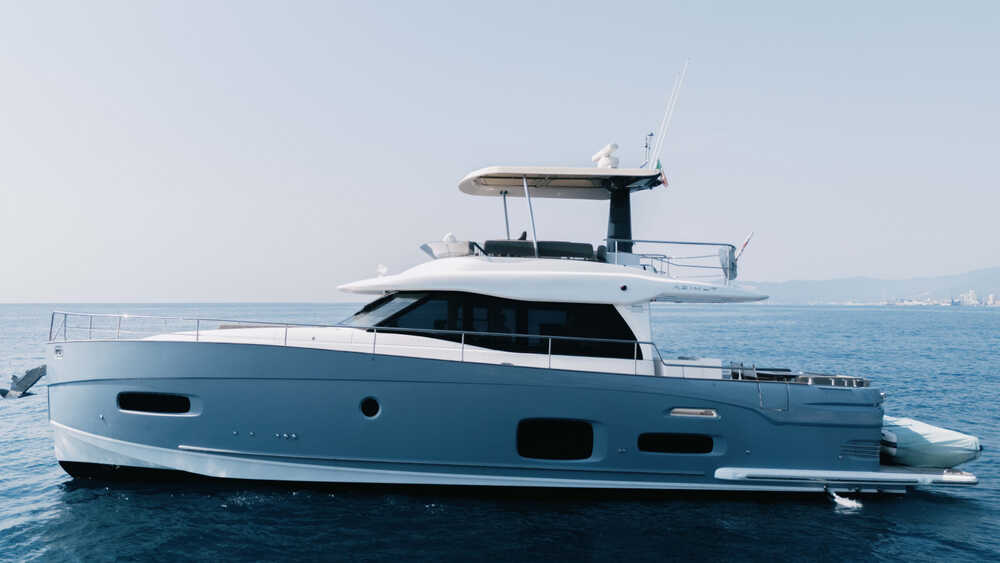 Azimut Magellano 53