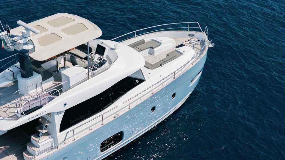 Azimut Magellano 53