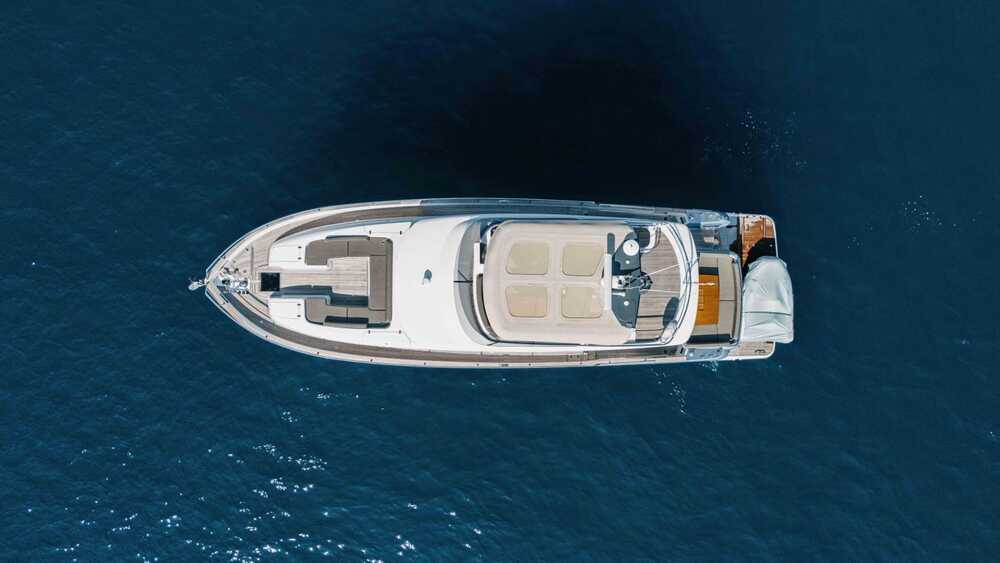 Azimut Magellano 53