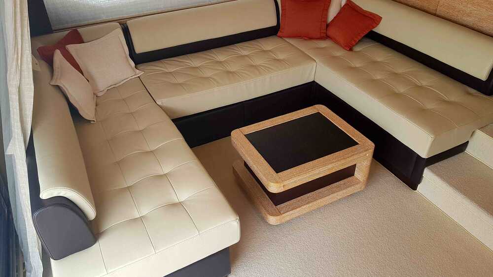 Azimut 64 2015