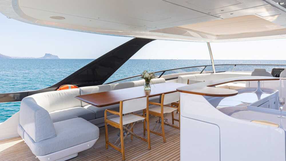 Flybridge lounge area