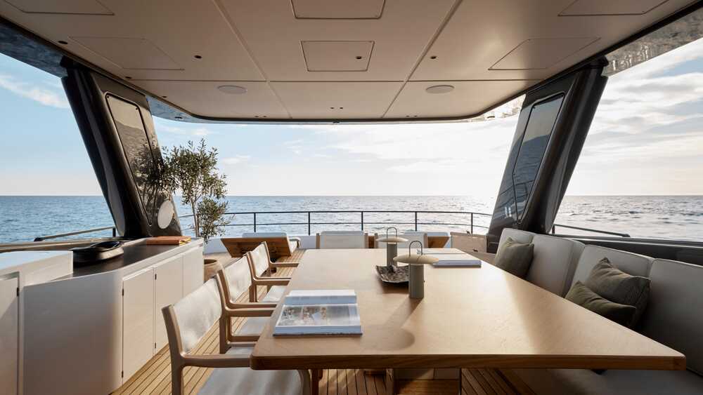 Flybridge