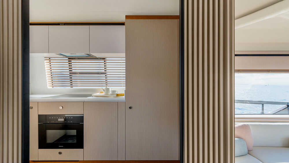 Enclosed galley