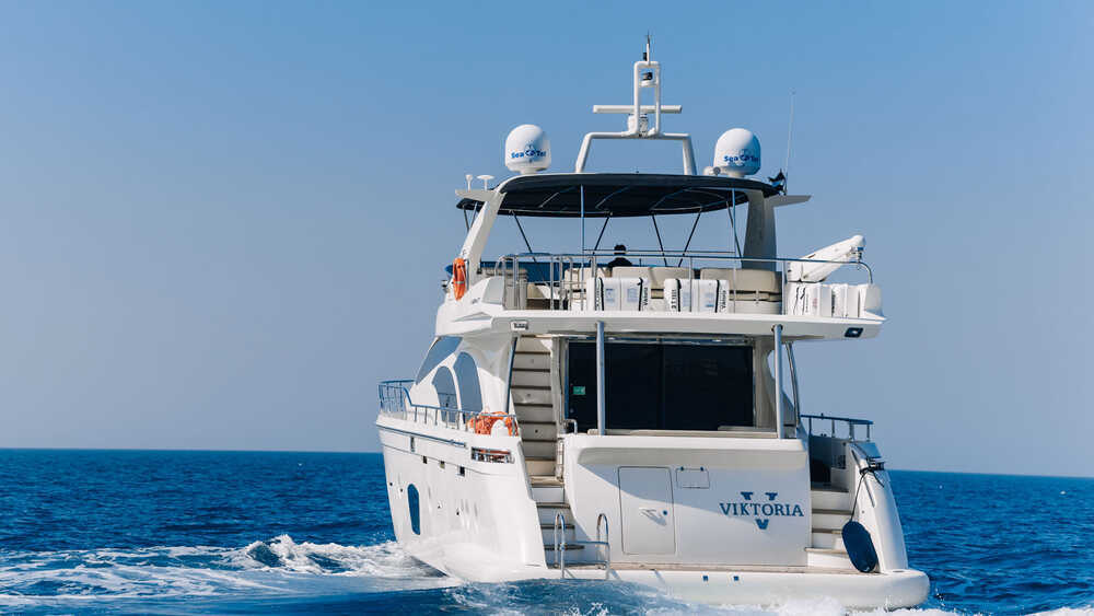 Azimut 75 M/Y Viktoria