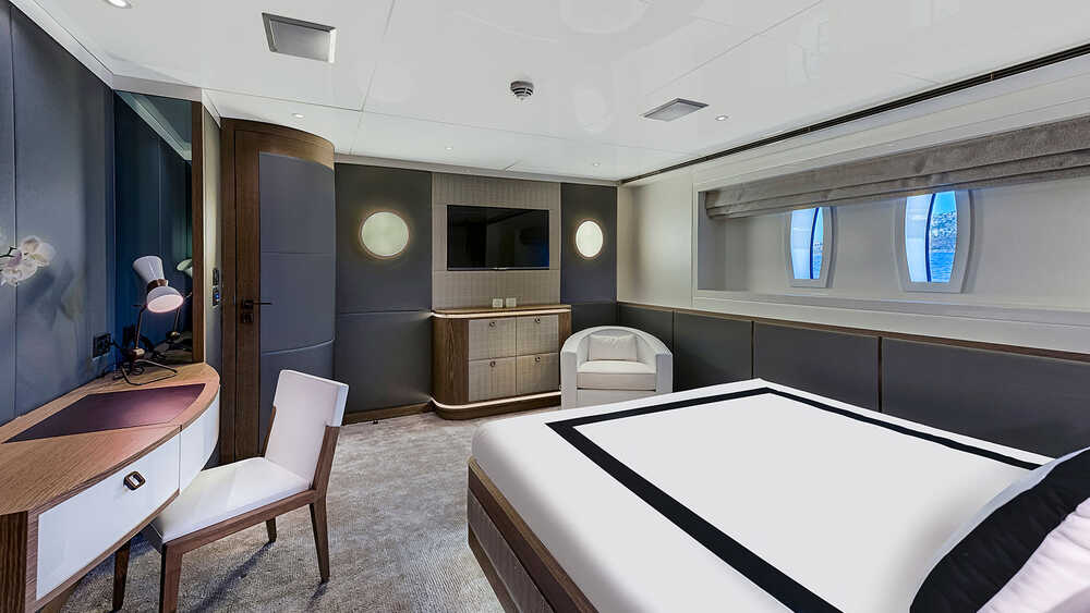 Guest VIP cabin on the lower deck starboard side 