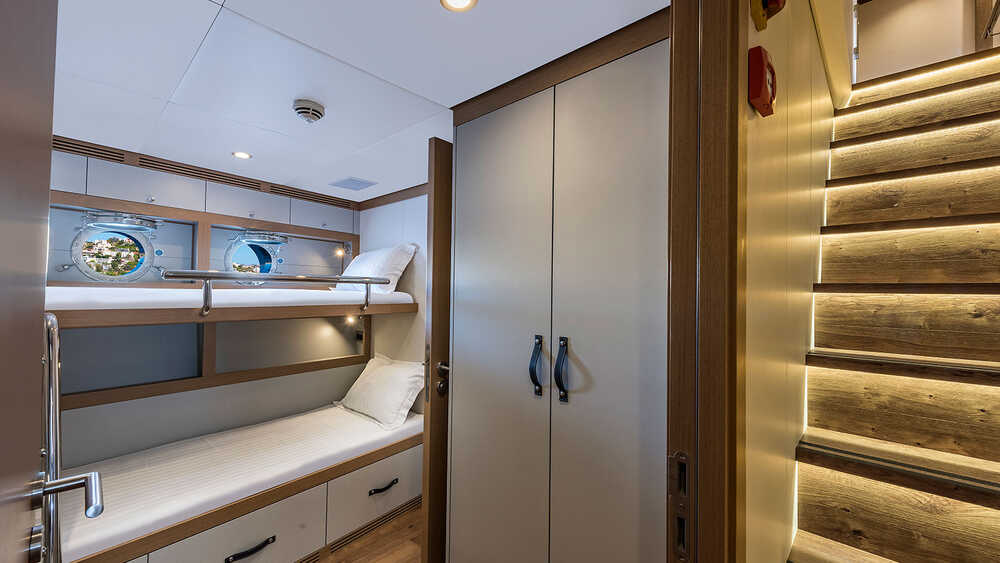 Crew cabin