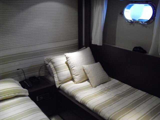 Guest cabin