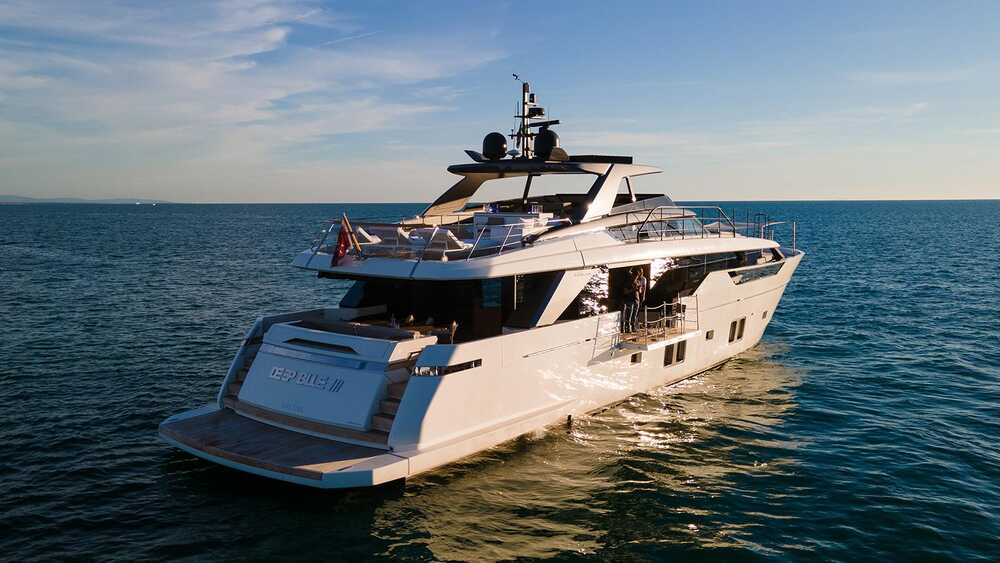 Exterior Sanlorenzo SL102 <br/>M/Y DEEP BLUE III 2019